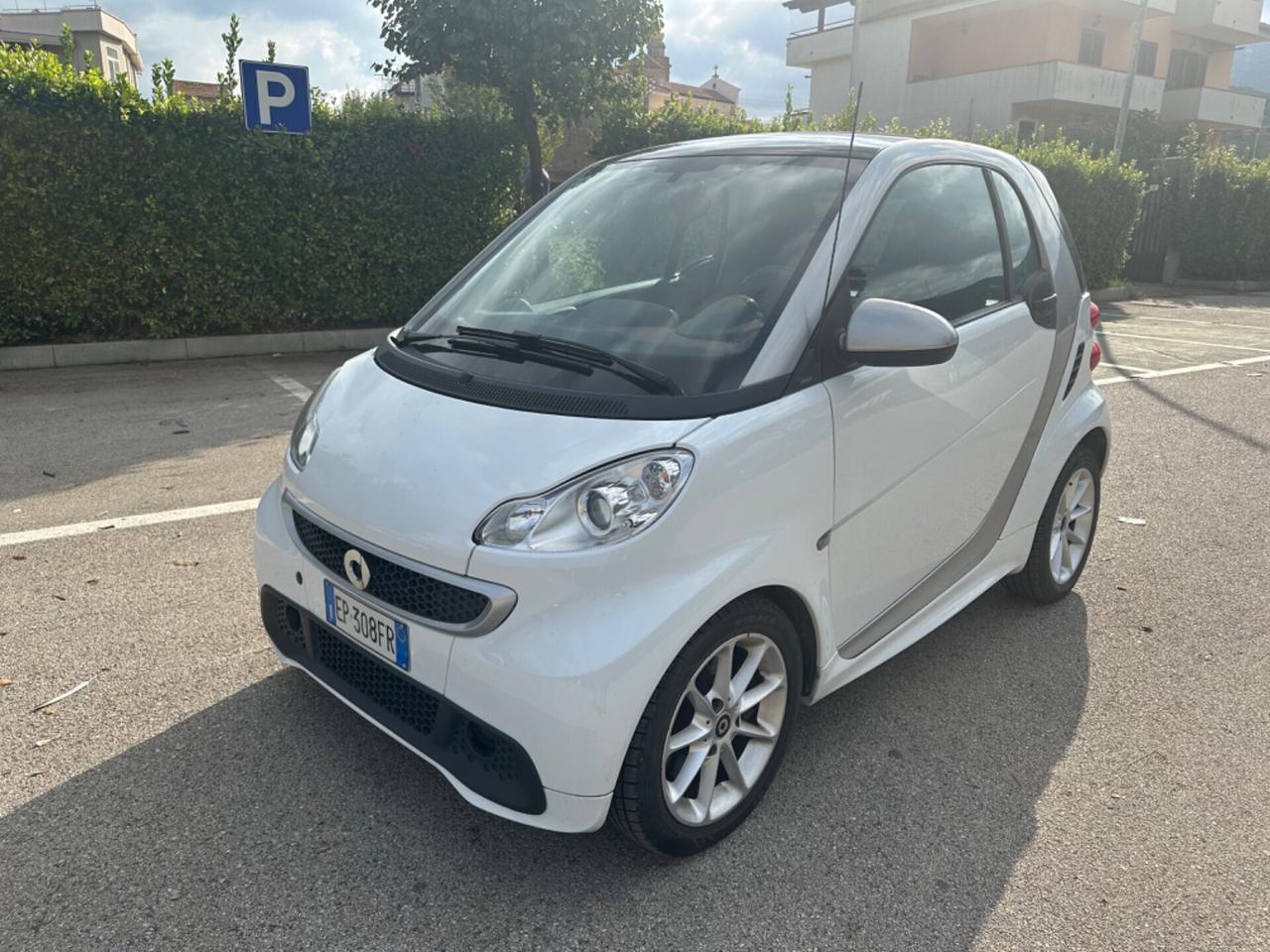 Smart ForTwo 1000 52 kW coupé passion