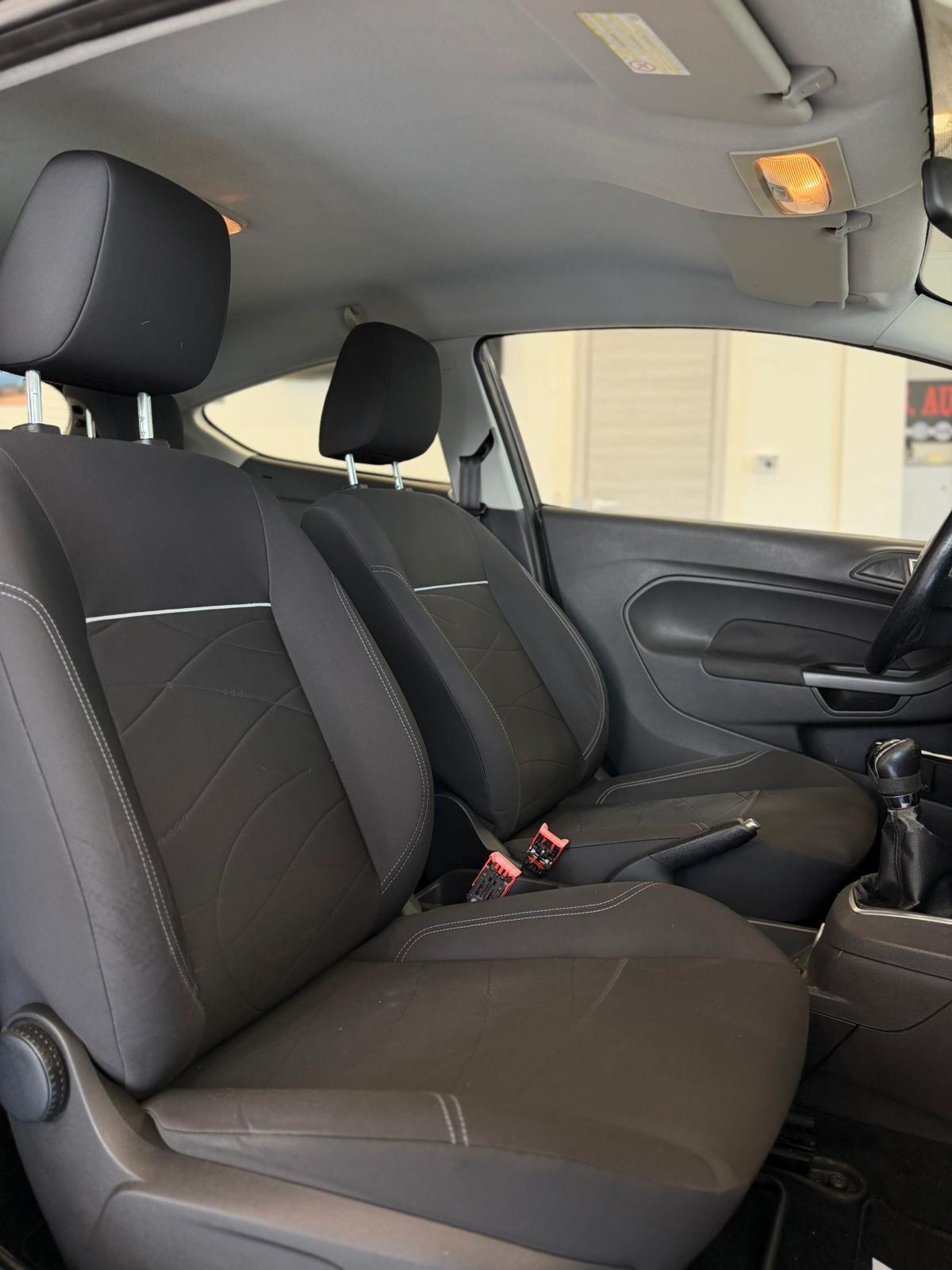 Ford Fiesta 1.4 3p. Bz.- GPL Titanium