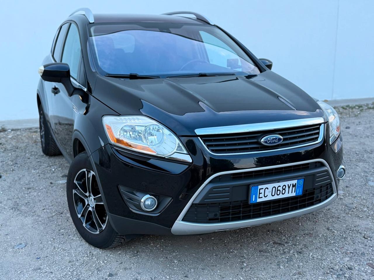 Ford Kuga 2.0 TDCi 136 CV 4WD Titanium TETTO
