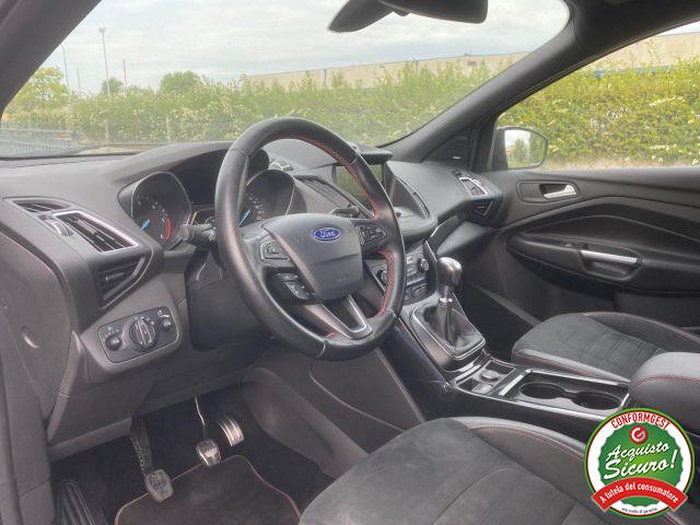 FORD Kuga 1.5 TDCI 120CV S&S 2WD Powershift ST-Line Business