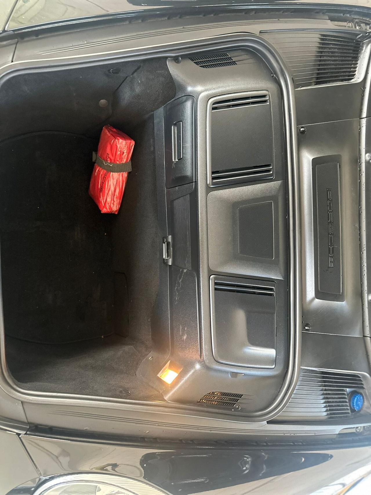 Porsche 911 Carrera 4S Cabriolet