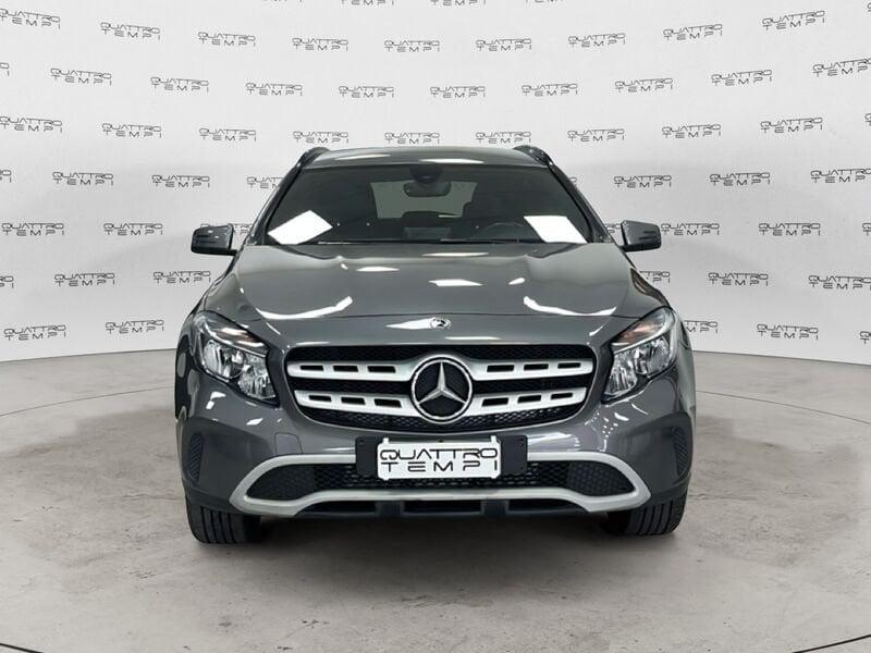 Mercedes-Benz GLA 180 d Business