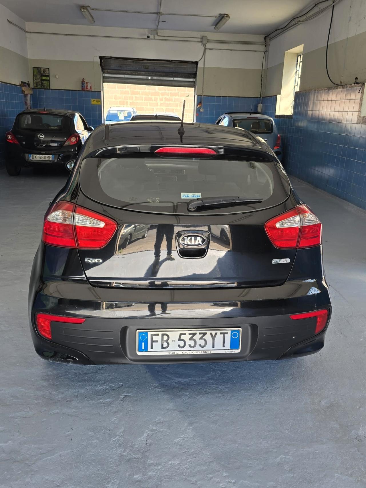 Kia Rio 1.2 CVVT 5p. ECO GPL Cool possibilita 12 mesi garanzia