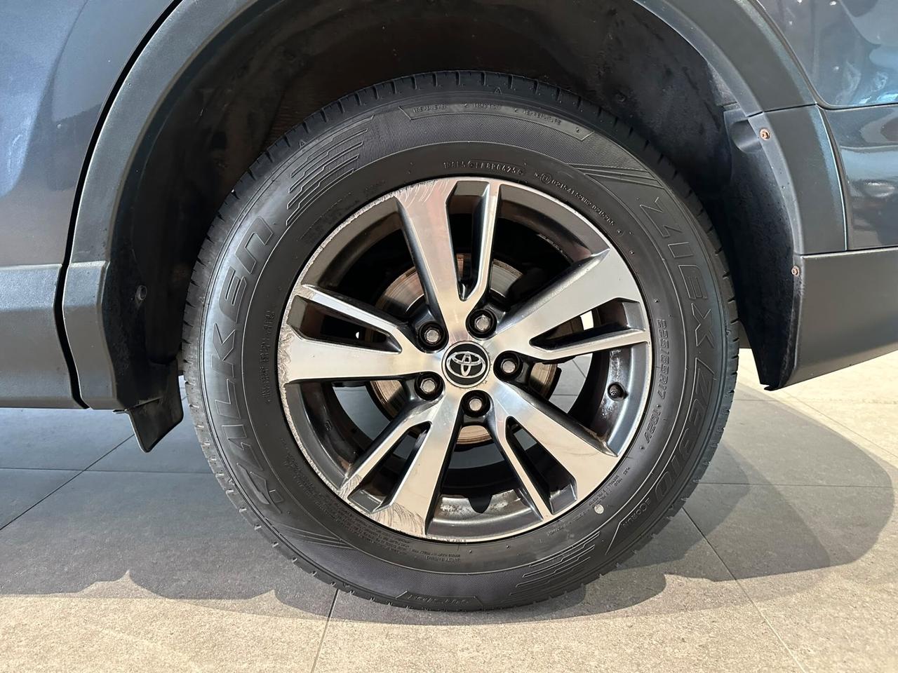 Toyota RAV 4 RAV4 2.0 D-4D 2WD