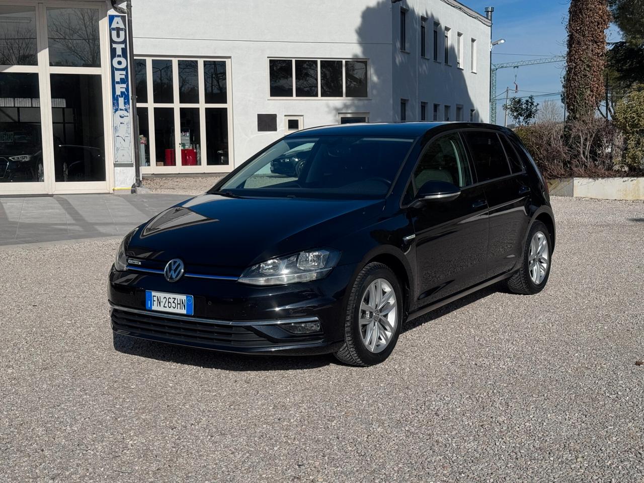 VW Golf 1.4 TGI 5p. Highline BMT