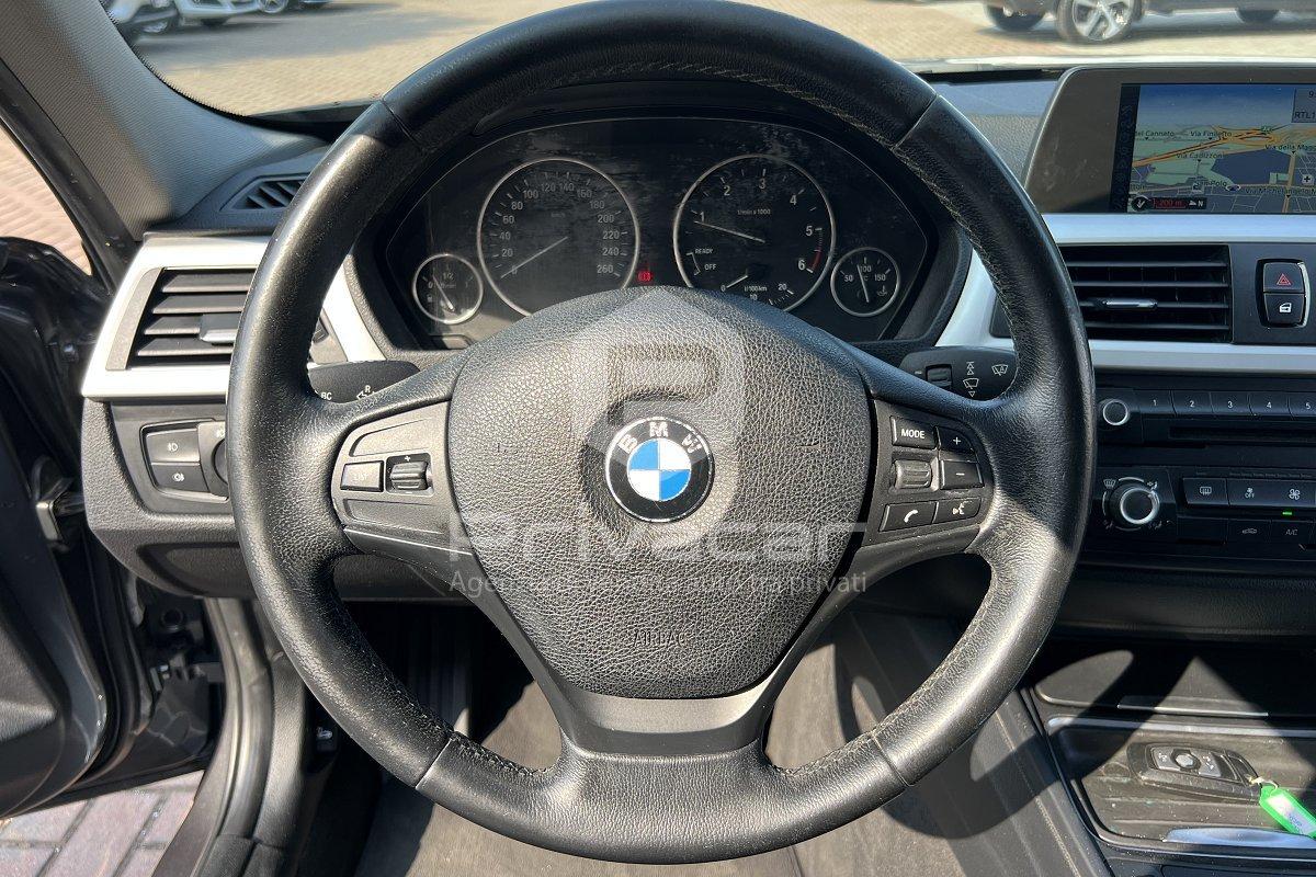 BMW 318d Touring Business aut.