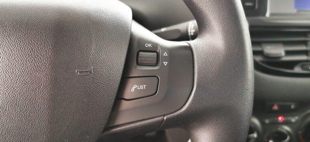 PEUGEOT 208 1° serie 1.2 VTi 82 CV 5 porte Active