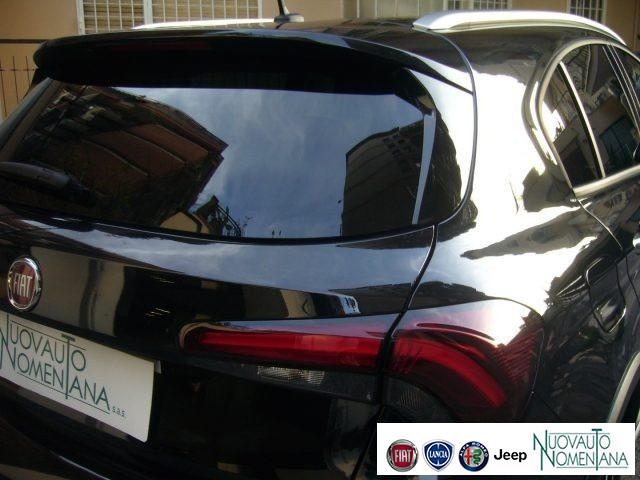 FIAT Tipo 1.0 Cross GPL NAVI 5 Porte Vettura Nuova