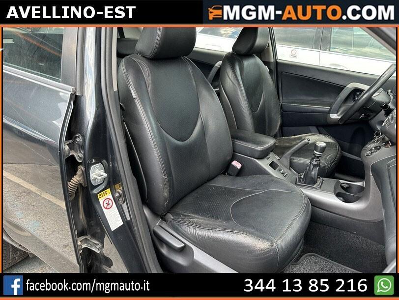 Toyota RAV 4 RAV4 Crossover 2.2 D-4D 177 CV Luxury