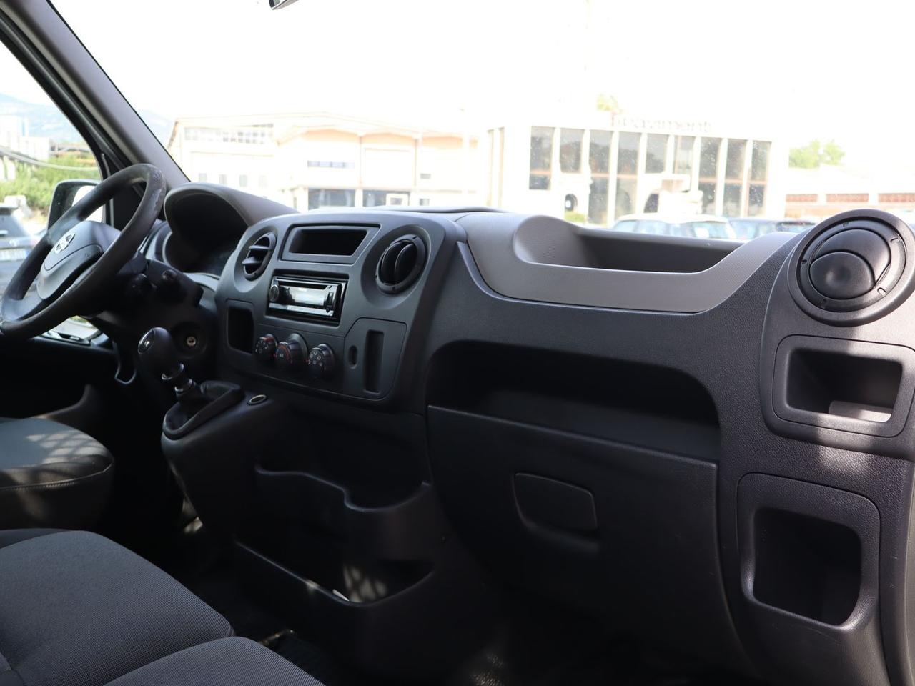 Nissan NV400 2.3 dCi 125 DPF #11174