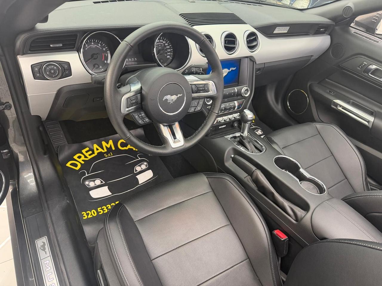 Ford Mustang Convertible 5.0 V8 421CV - Benzina