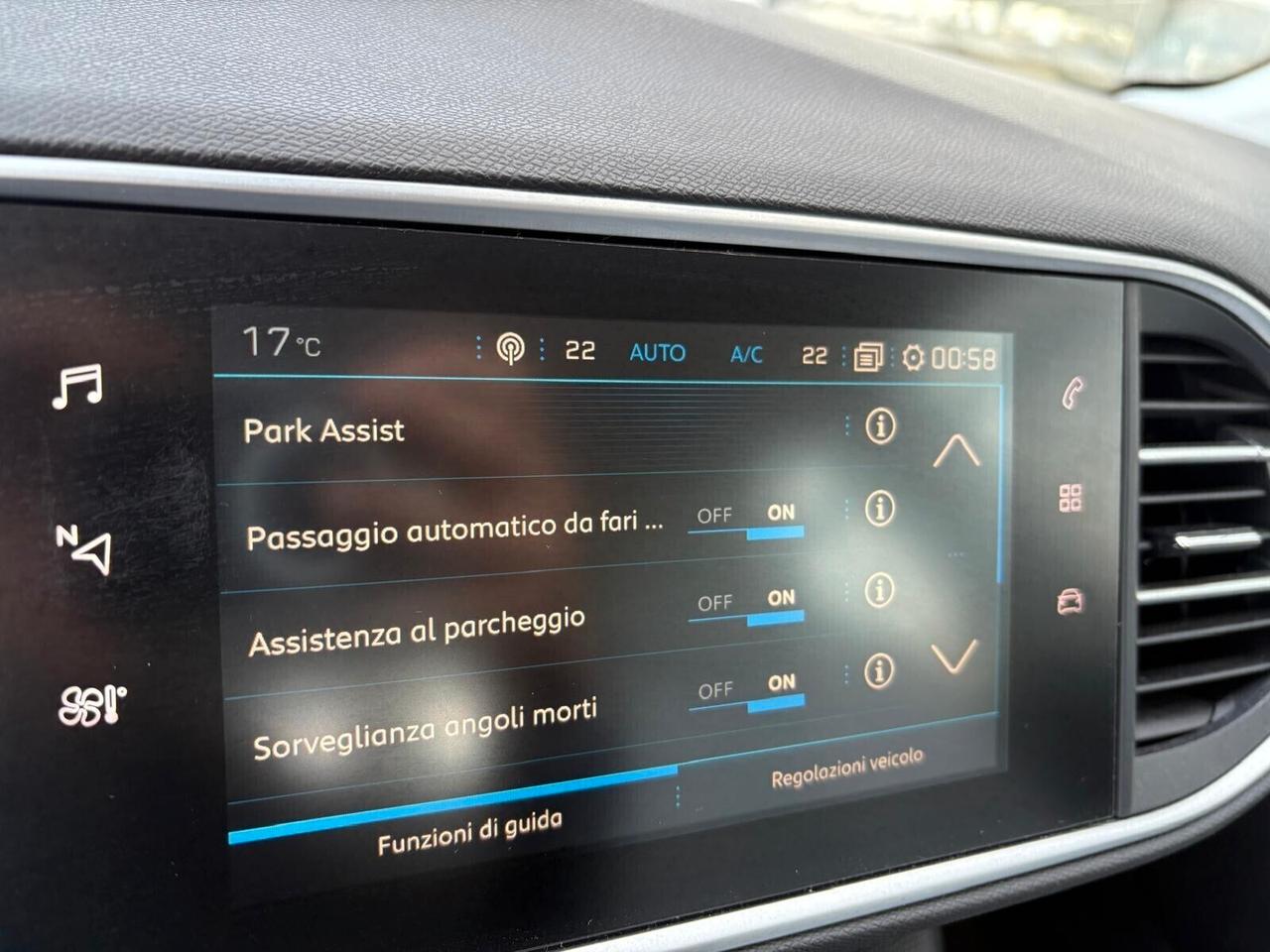 Peugeot 308 SW ALLURE BlueHDi 130 EAT6 SPOTICAR