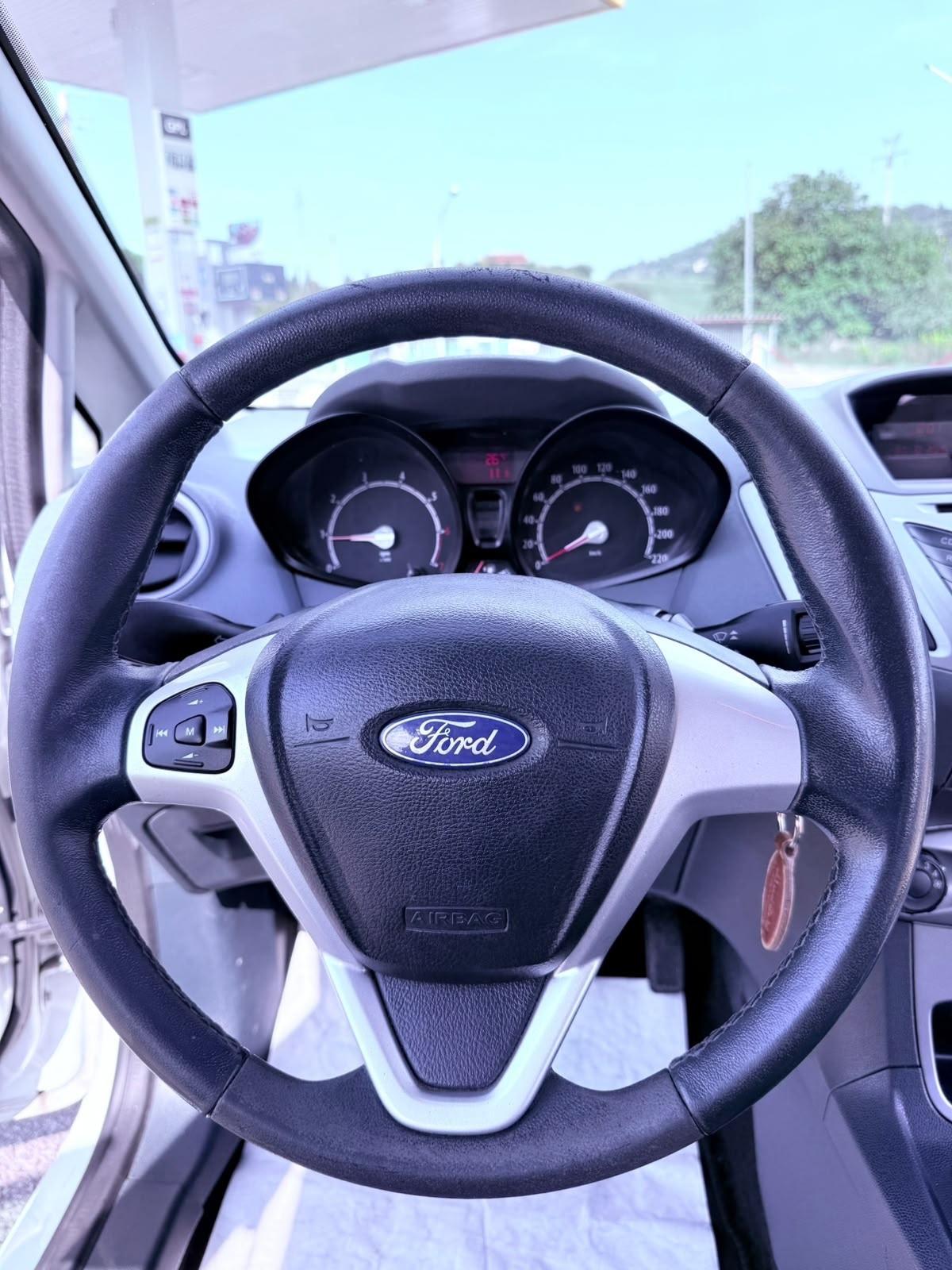Ford Fiesta Fiesta+ 1.4 5 porte Bz.- GPL