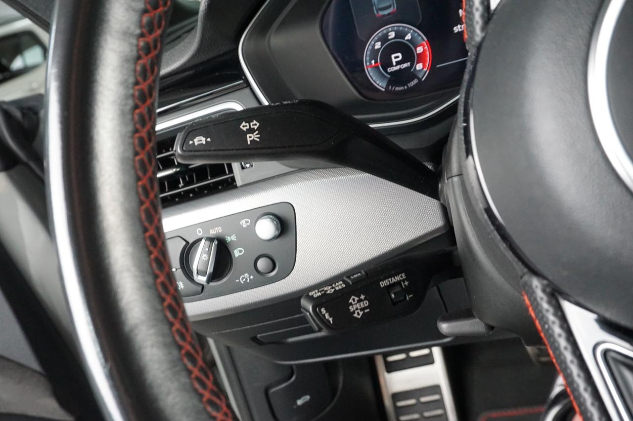 Audi A5 SPB 40 TDI quattro S tronic S line edition Identity Black