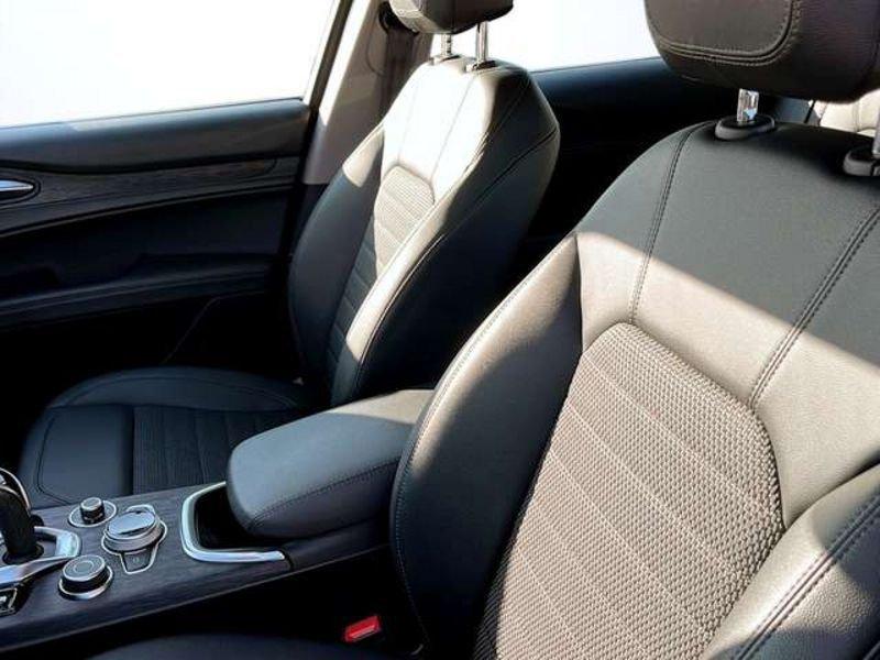 Alfa Romeo Stelvio 2017 2.2 t Executive rwd 190cv auto my19