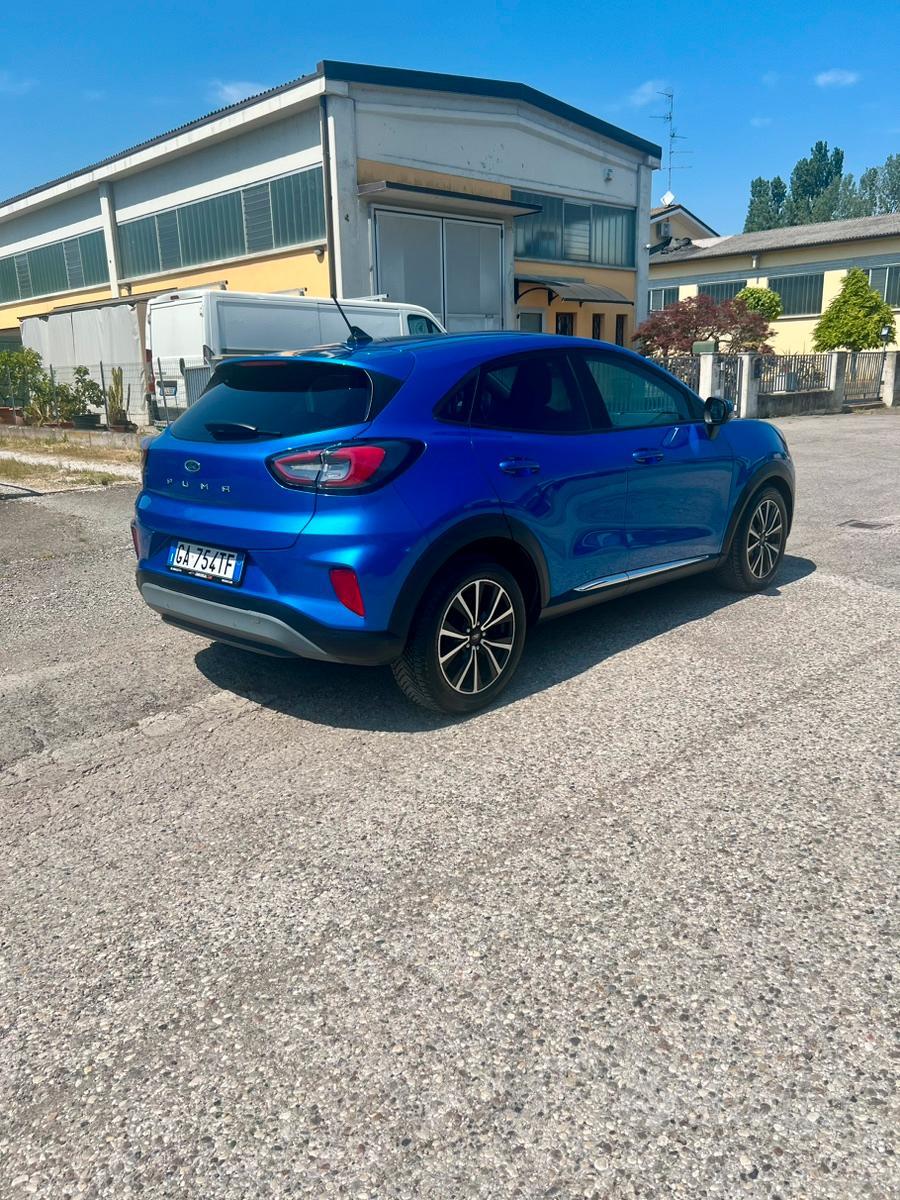 Ford puma titanium 1.0 125cv (NEOPATENTATI)