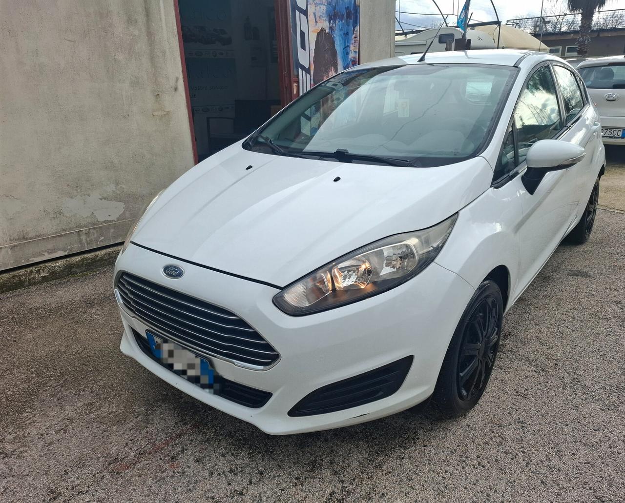 Ford Fiesta 1.4 5 porte Bz.- GPL Titanium