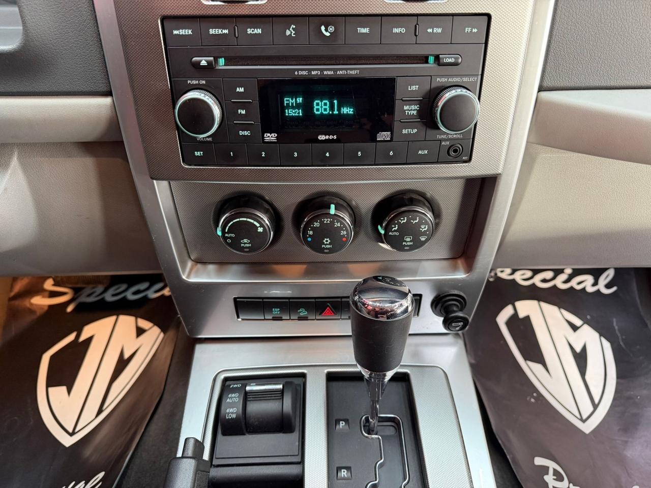 Jeep Cherokee 2.8 CRD DPF Limited Auto