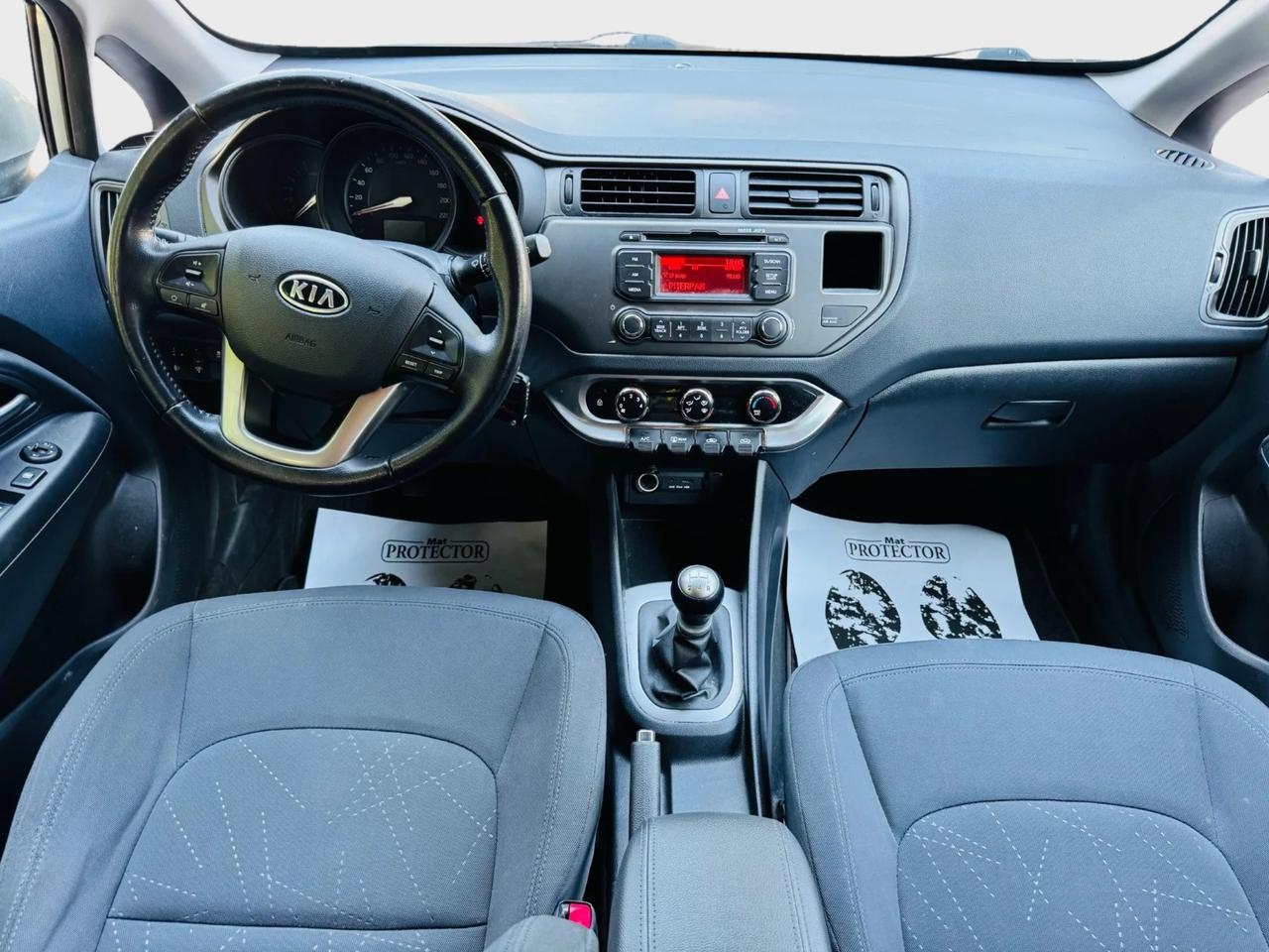 Kia Rio 1.2 benzina 2013 110.000km garanzia 12 mesi neo patentati