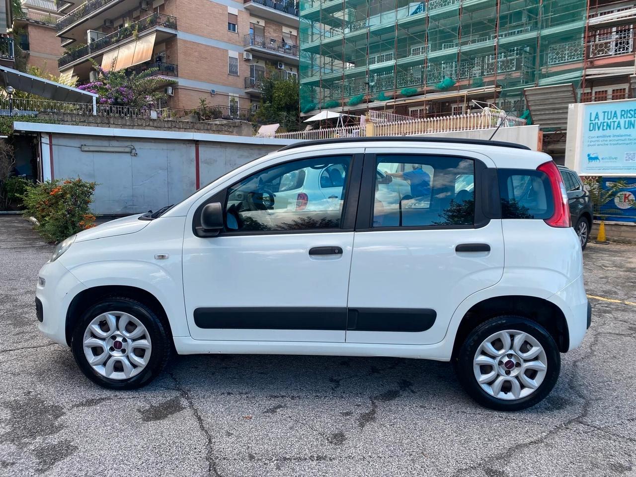 Fiat Panda 0.9 TwinAir Turbo Natural Power Lounge