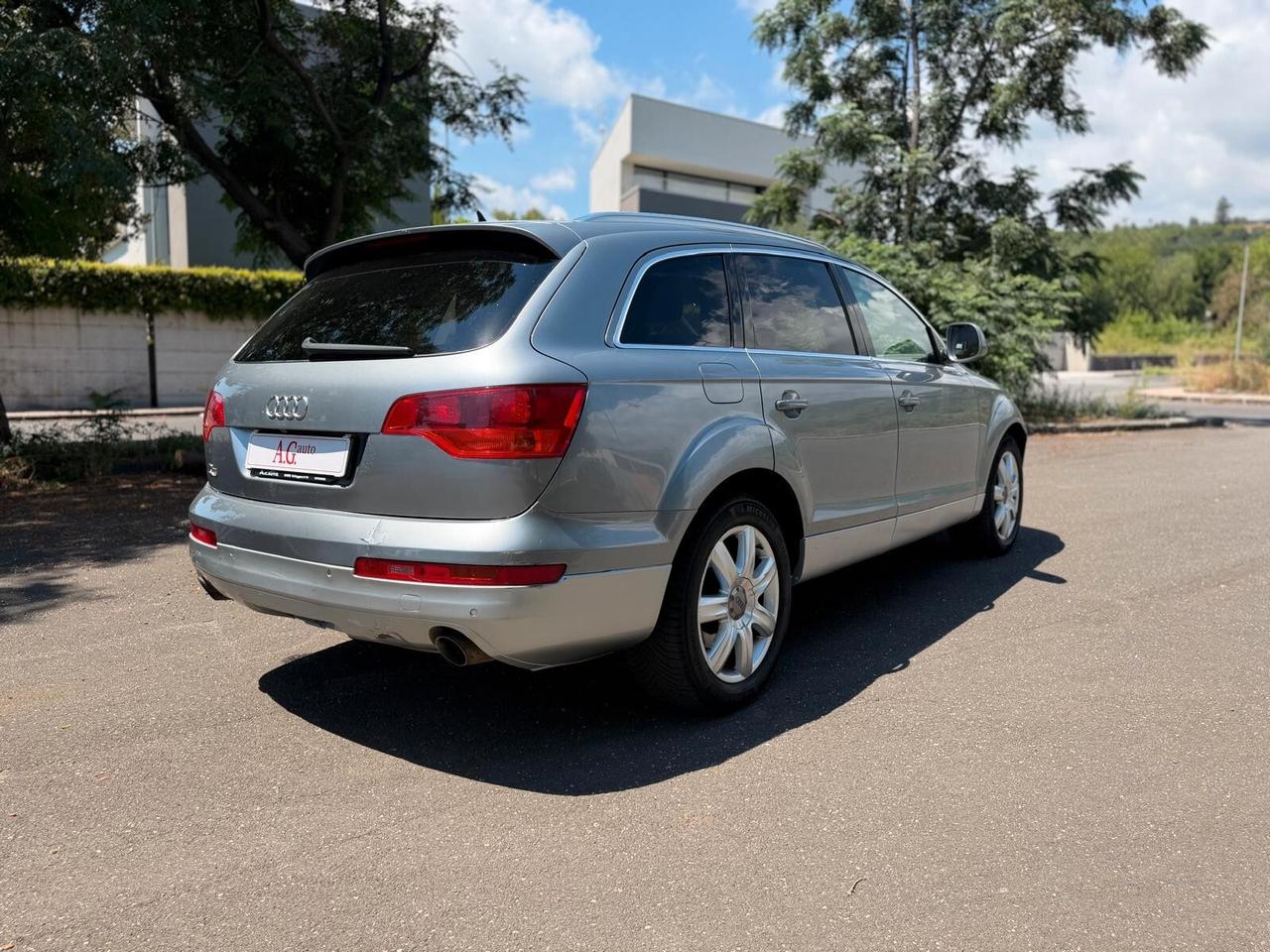 Audi Q7 3.0 V6 TDI 233CV quattro tiptronic NO SUPER BOLLO - 7 POSTI