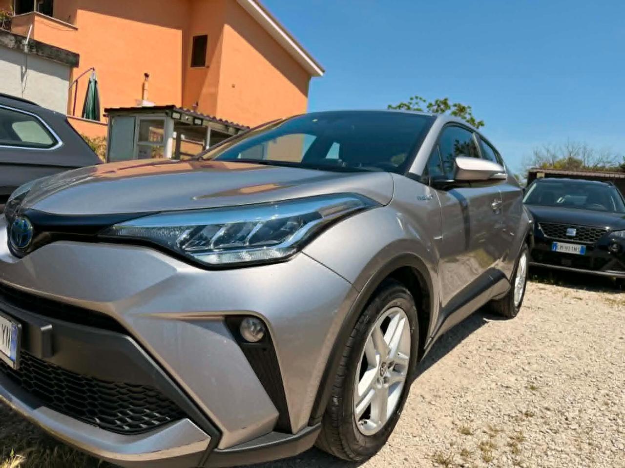 Toyota C-HR 1.8 Benz/Ibrida OK Neopatentato