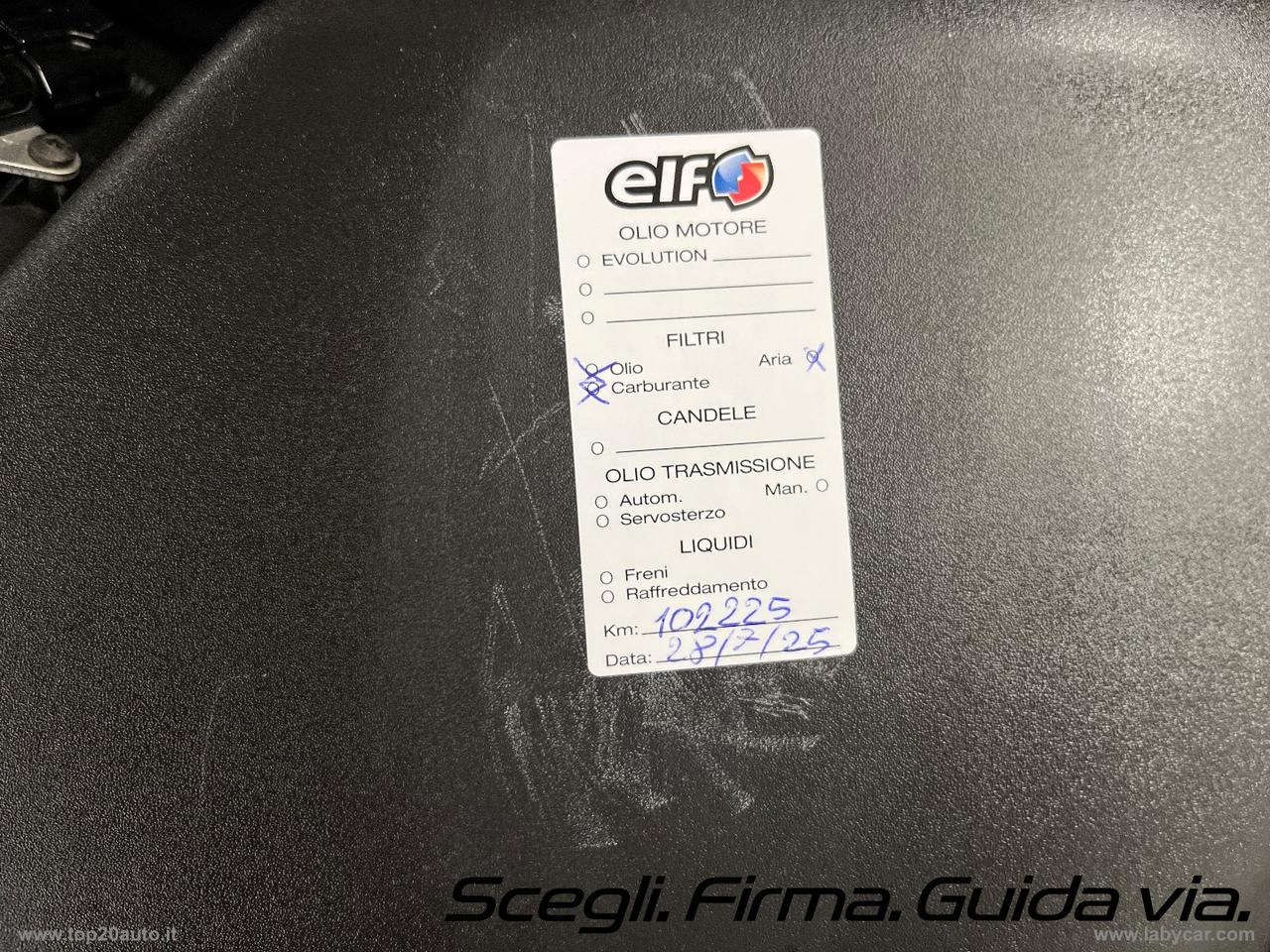 VOLVO V60 Cross Country D3 Geartronic Momentum