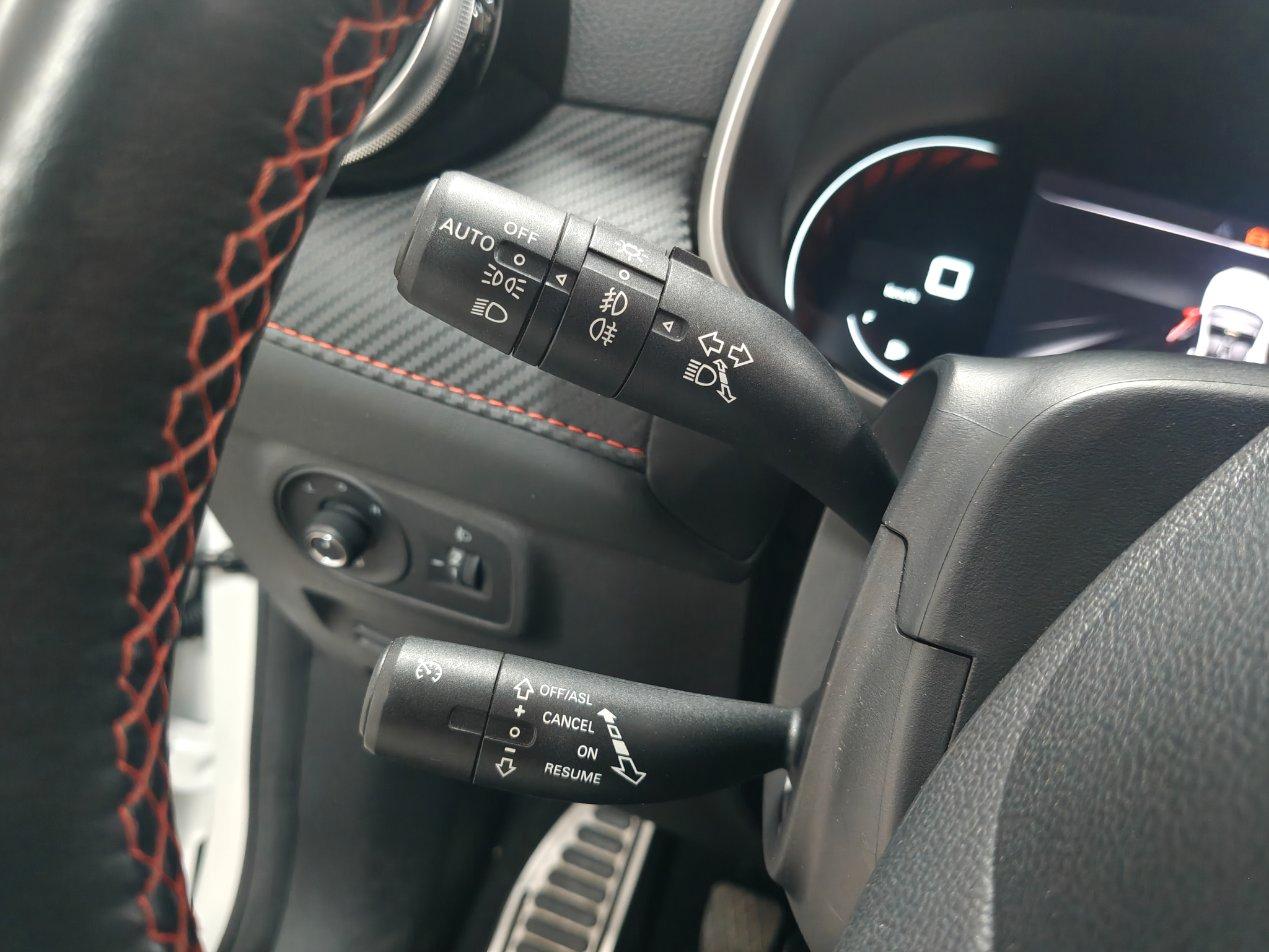 Mg ZS 1.5 Luxury GPL