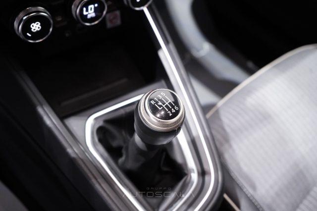 RENAULT Clio TCe 90cv 5 porte Techno