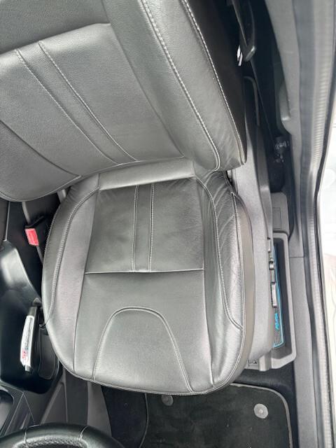 Ford Kuga 2.0 TDCI 140 CV 4WD Titanium