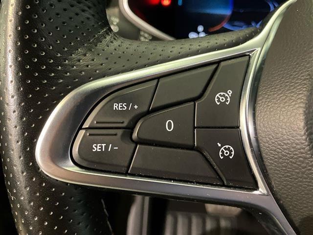 RENAULT Clio 1.6 E-Tech hybrid R.S. Line 140cv auto