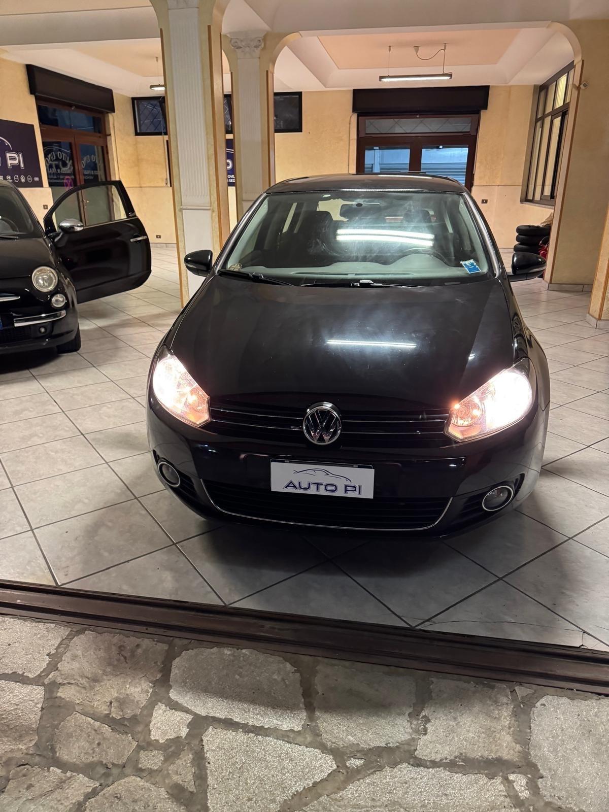 Volkswagen Golf 2.0 TDI 110CV DPF DSG 5p. Comfort.