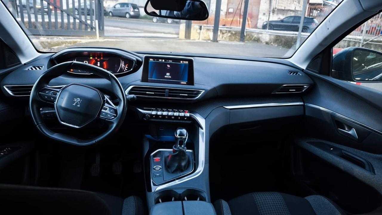 Peugeot 3008 BlueHDi 130 S&S Active Pack