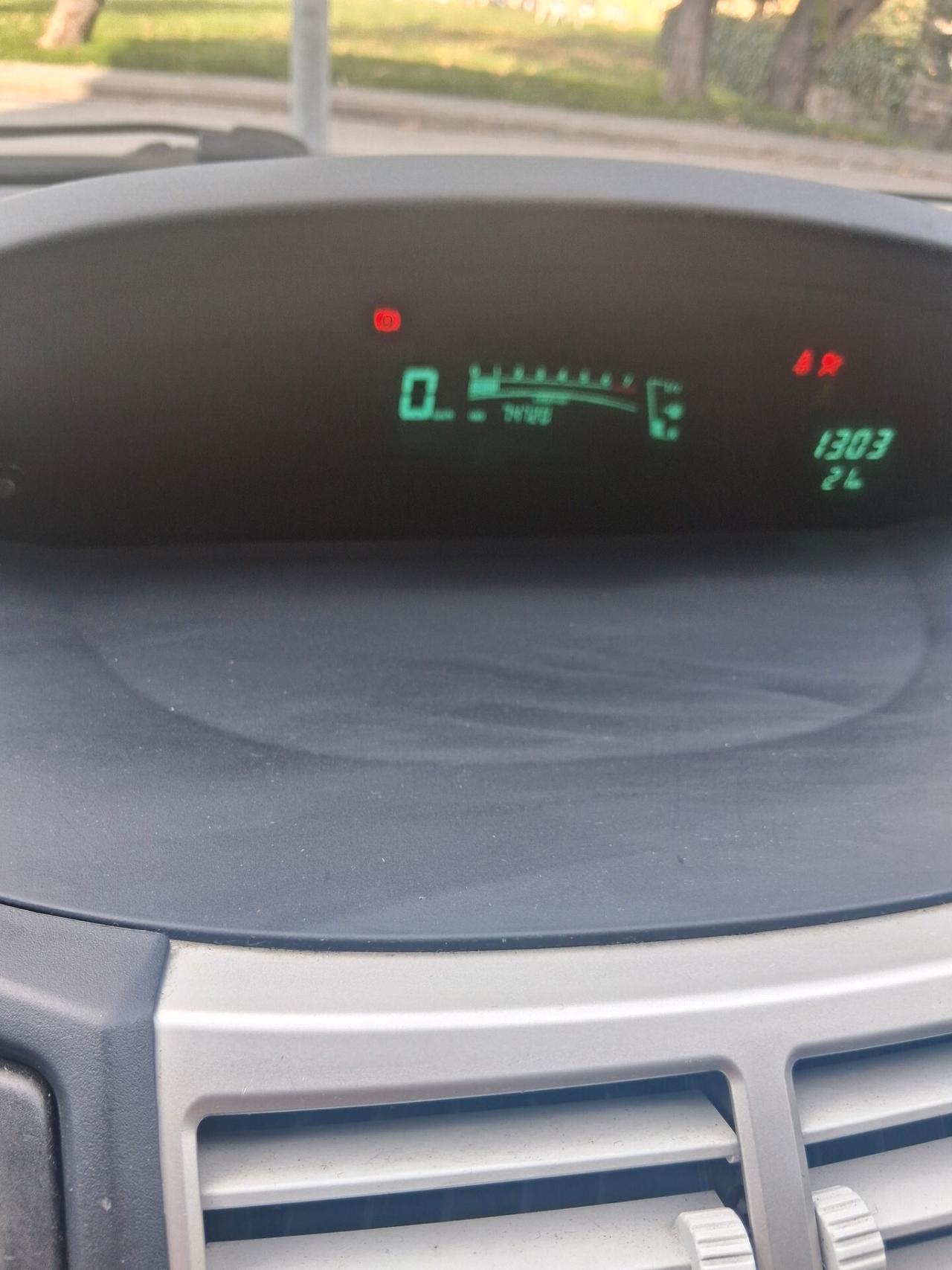 Toyota Yaris 1.0 5 porte