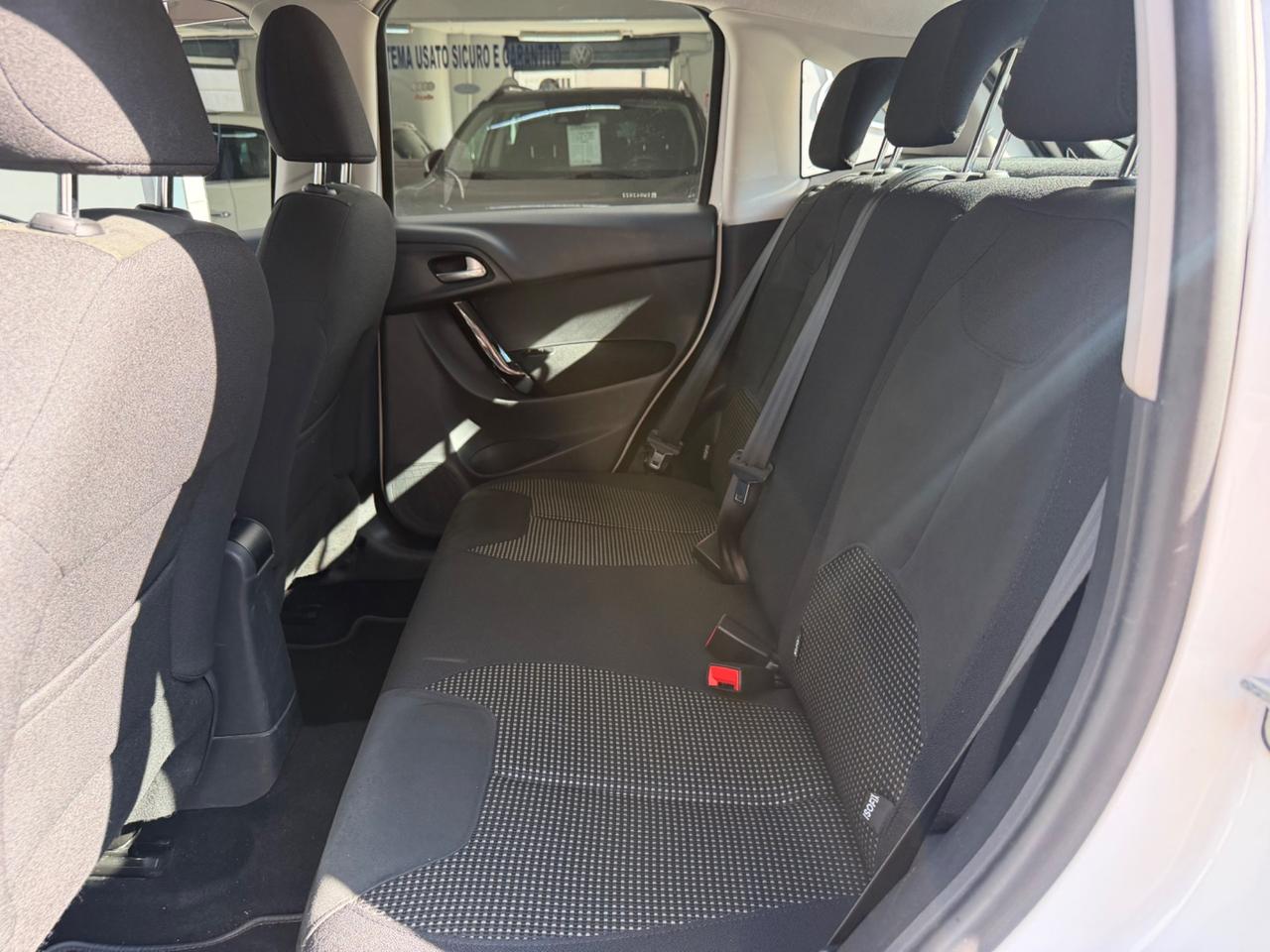 Citroen C3 PureTech 82 Exclusive 2014