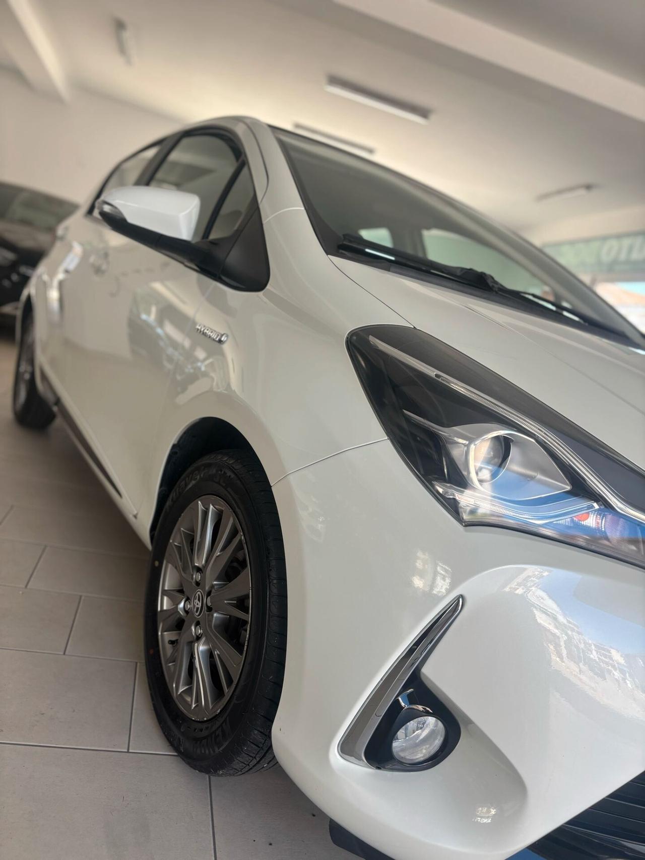 Toyota Yaris 1.5 5 porte Active
