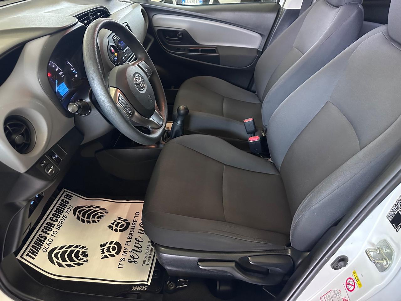Toyota Yaris 1.0 Benzina 5 porte Ok Neopatentati