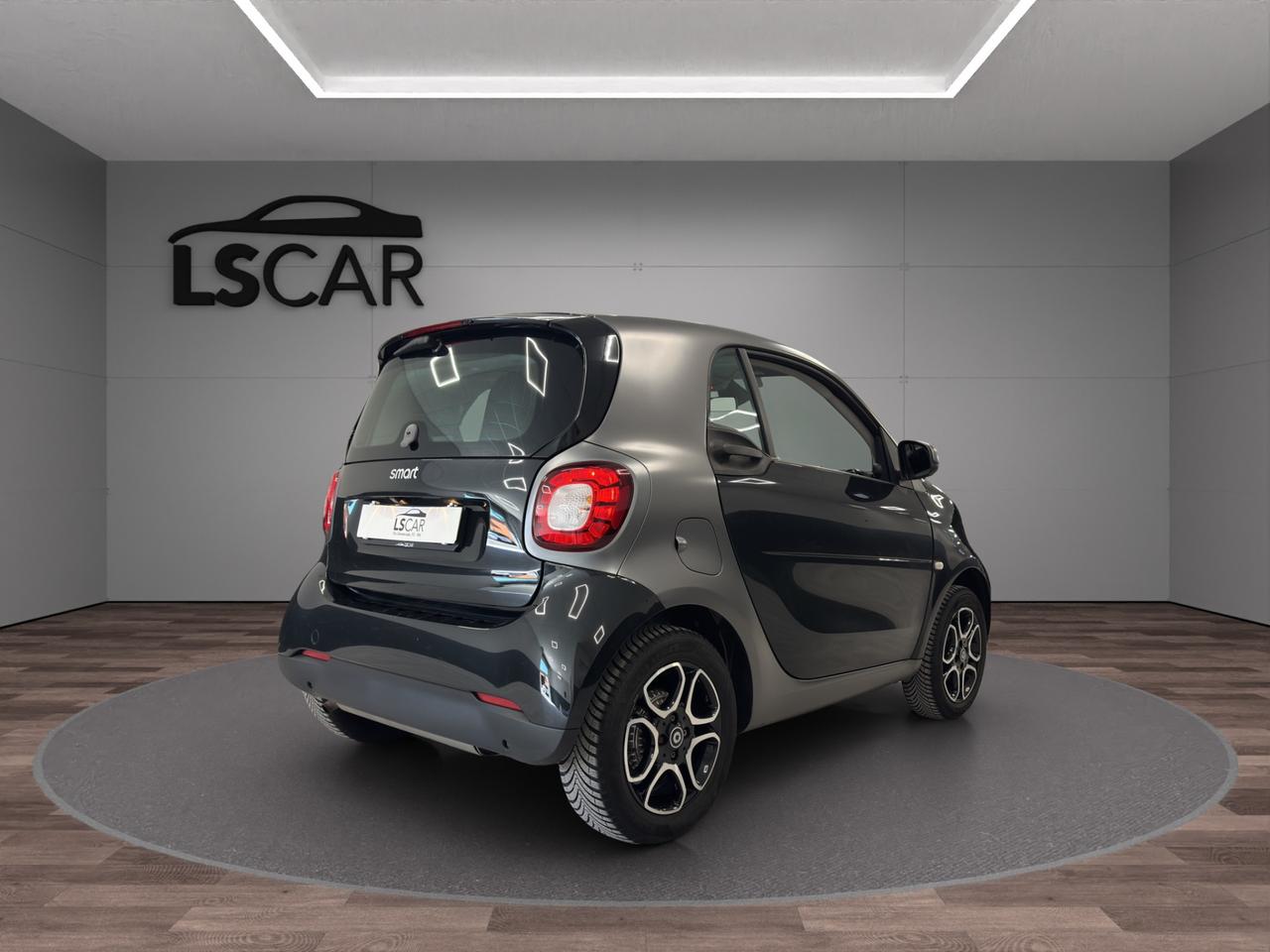 Smart fortwo coupe Fortwo 1.0 Prime - Unipro - Promo Finanziamento - Schermo Touch - Sedili riscaldabili - Interni in pelle - Tetto panoramico