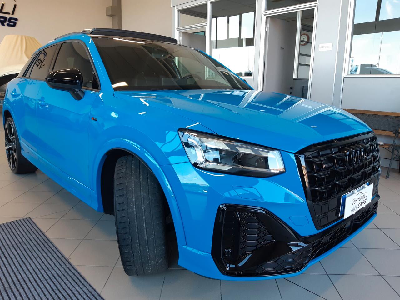 Audi Q2 35 TDI quattro S tronic Identity Black Con I 20