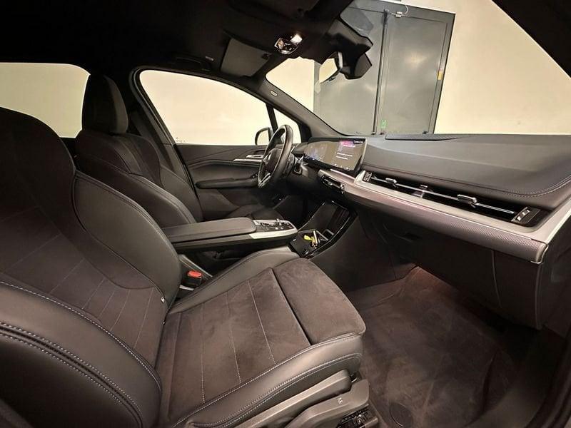 BMW Serie 2 Active Tourer 220i Active Tourer mhev 48V Msport auto