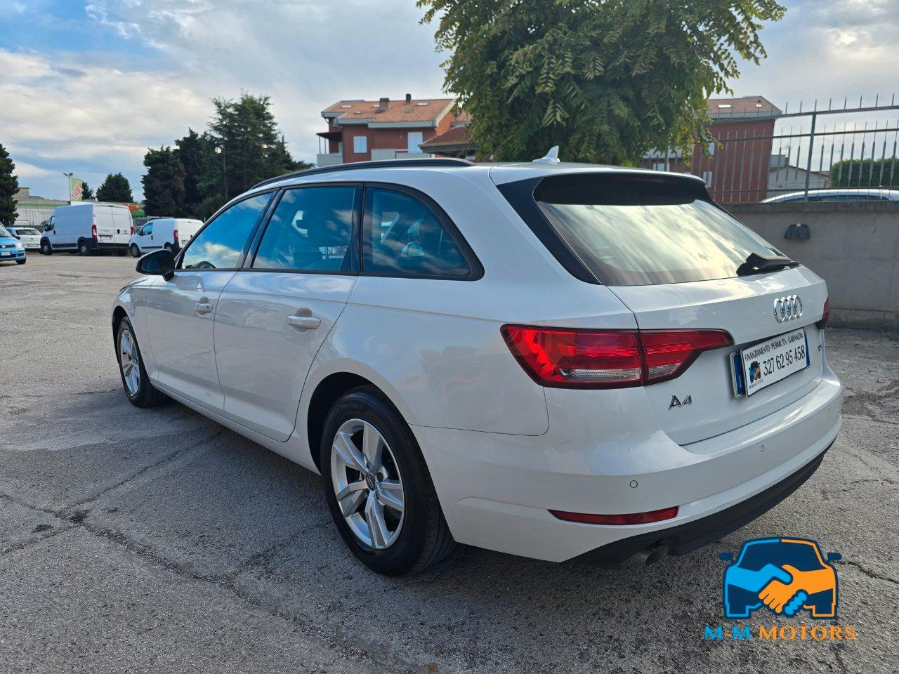 Audi A4 Avant 2.0 tdi Business 150cv s-tronic