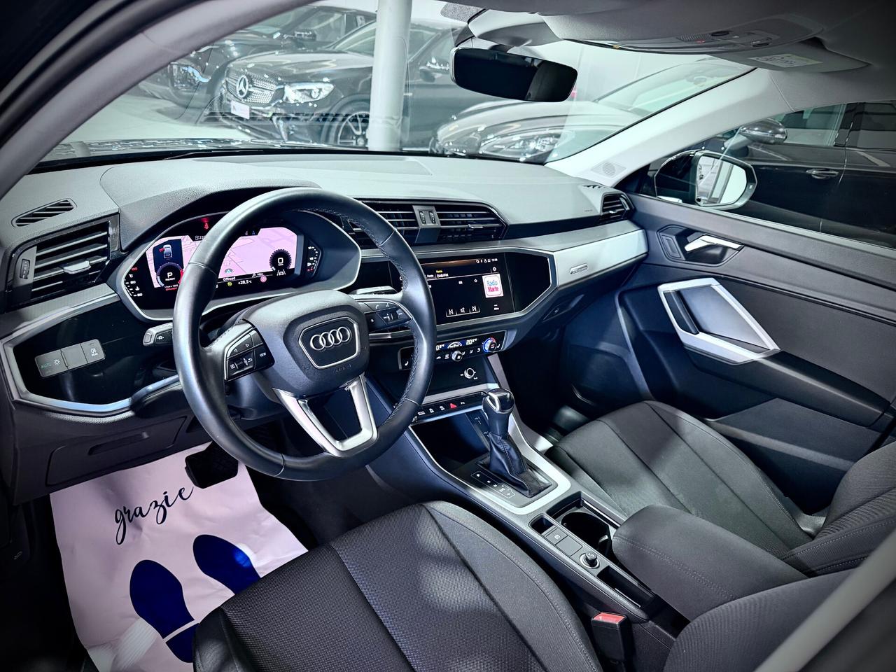 Audi Q3 SPBK 35 2.0 TDI 150CV Black Edition S Line