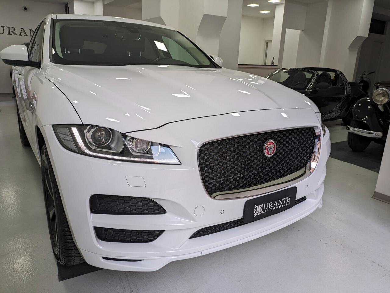 Jaguar F-Pace 2.0d 180cv AWD 2021