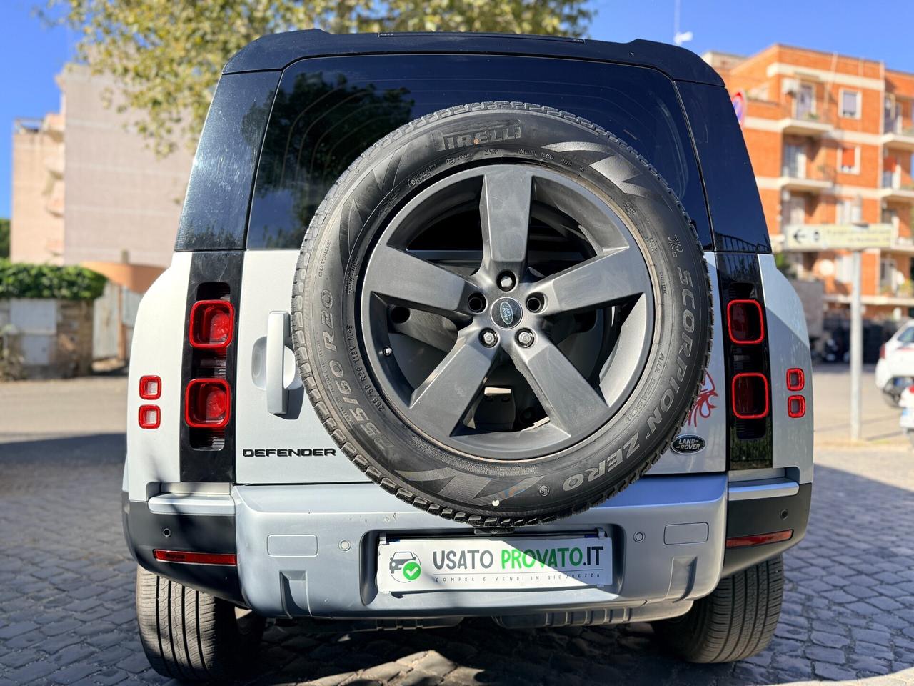 Land Rover Defender 110 3.0d Hybrid 7 POSTI