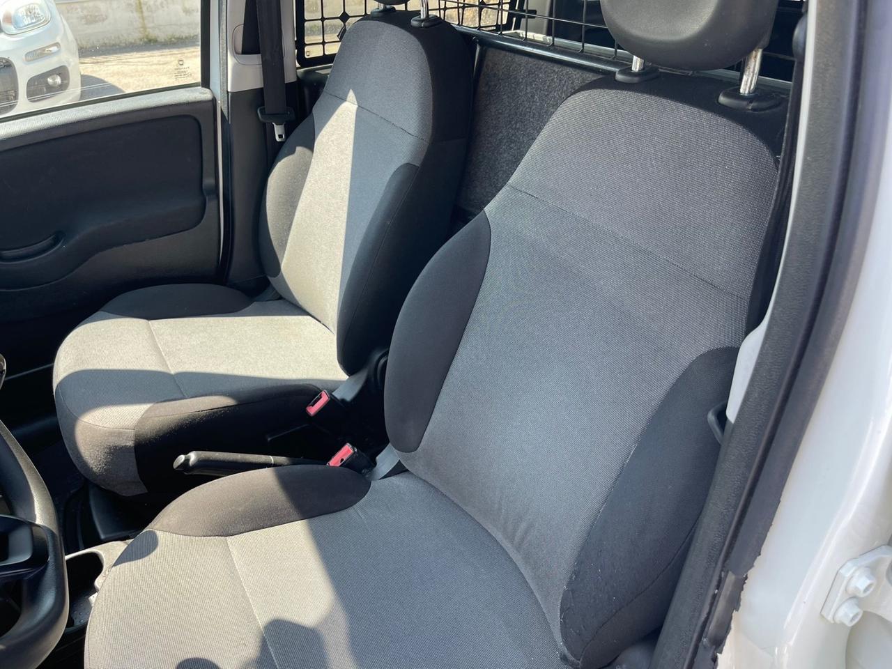 Fiat Panda 1.0 S&S Hybrid Pop Van 2 posti