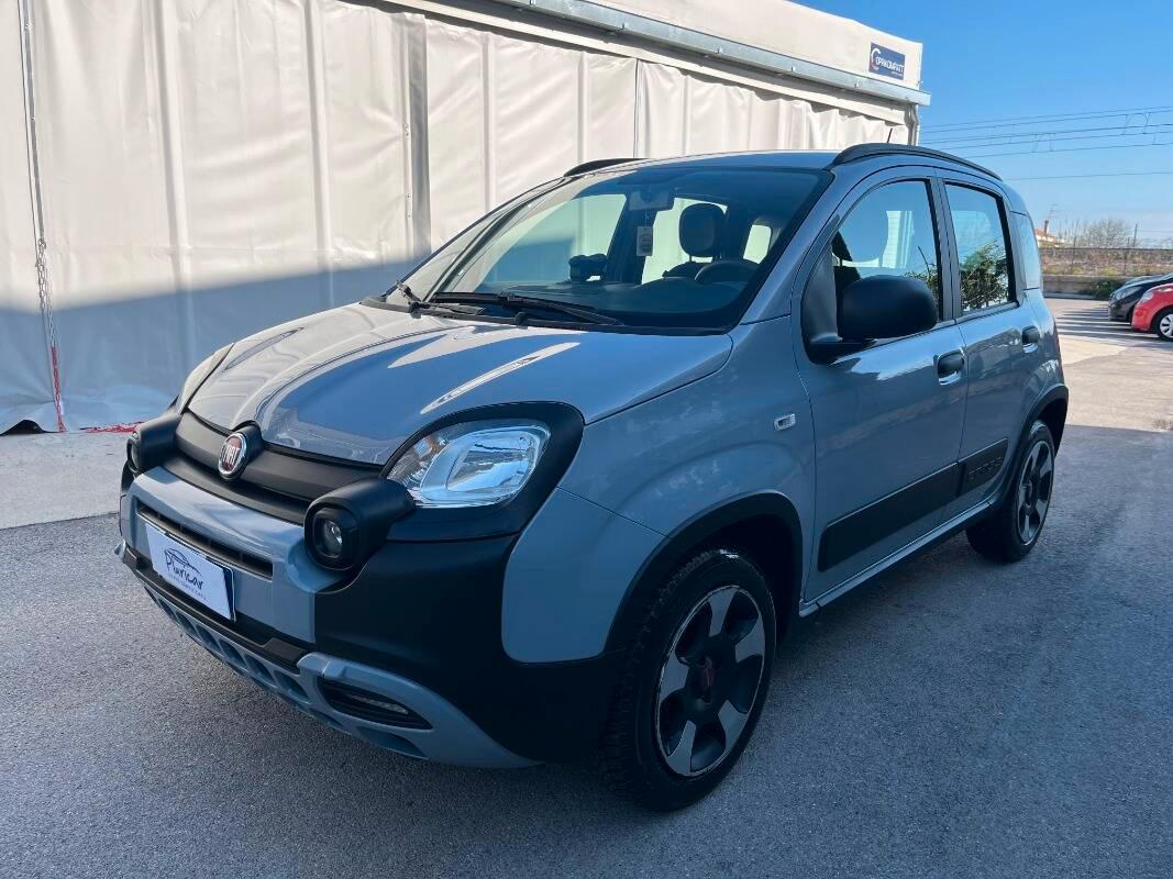 Fiat Panda 1.0 hybrid City Cross s&s 70cv