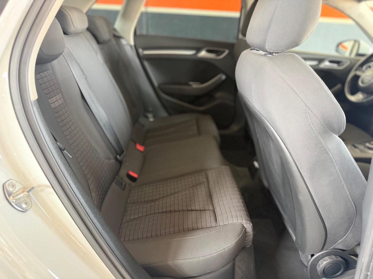 Audi A3 1.6 TDI S tronic Ambition NEOPATENTATI