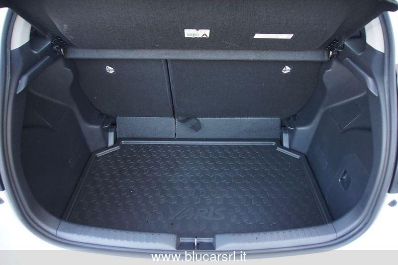 Toyota Yaris 1.5 Hybrid 5 porte Business