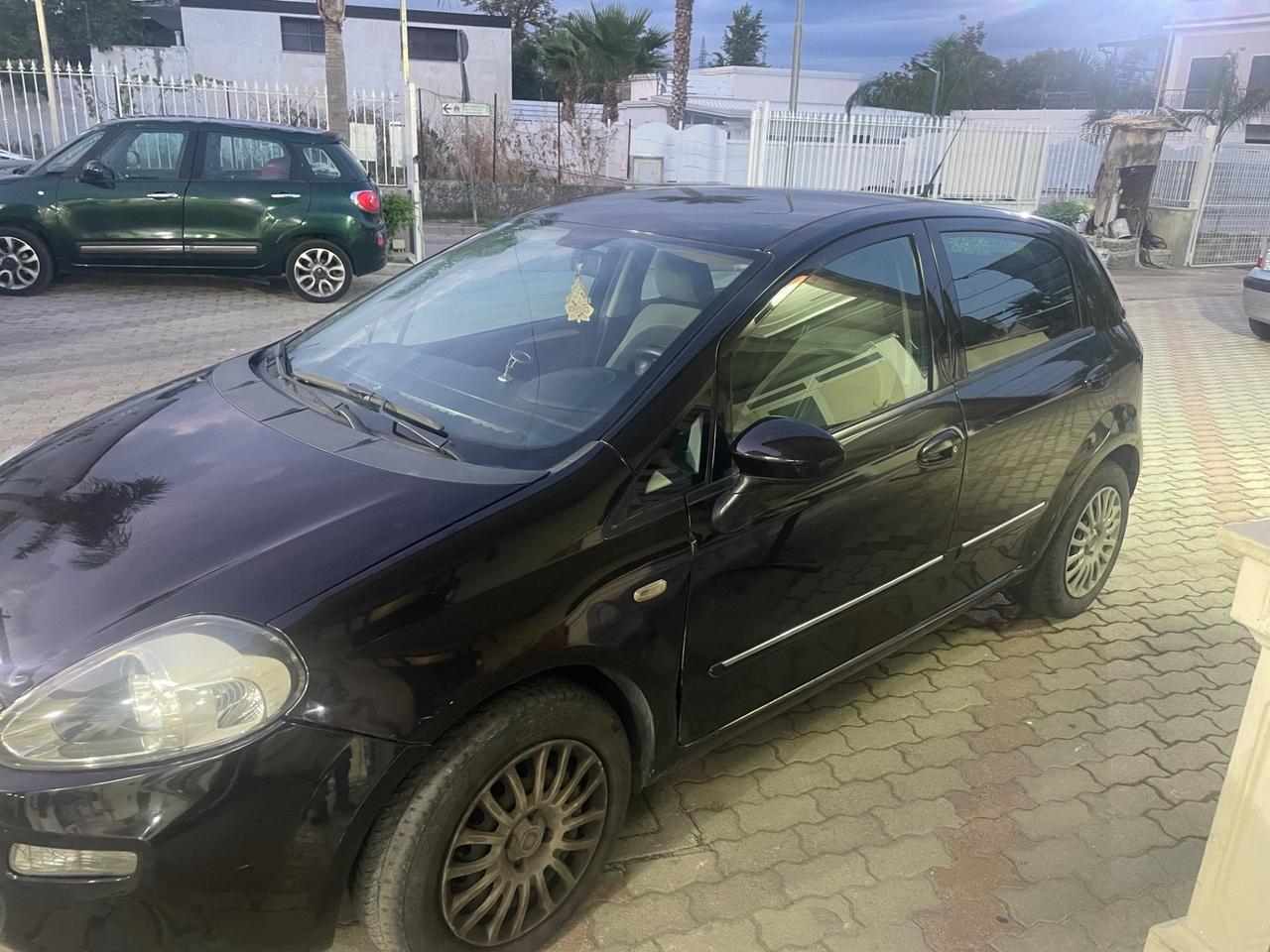 Fiat Punto 1.3 MJT II 75 CV 5 porte Lounge