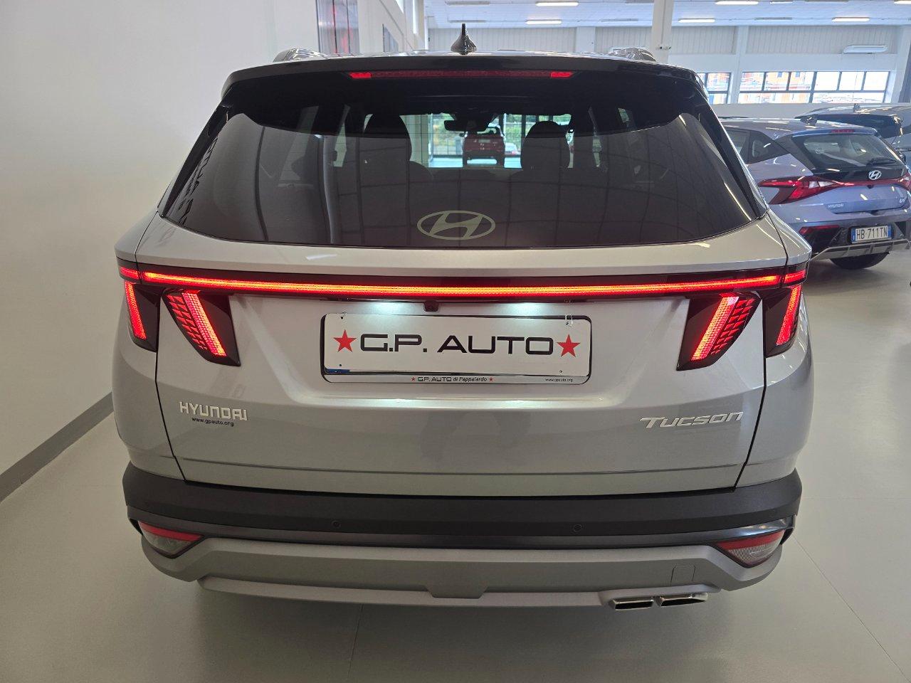 Hyundai Tucson 1.6 t-gdi Dark Line 2wd mt